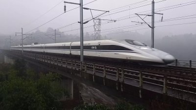 ​中国第二代高速动车组CRH380系列，4个型号技术对比