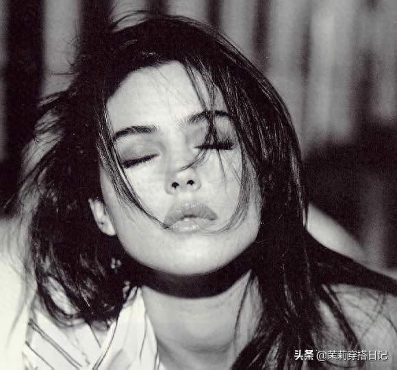 天生尤物：莫妮卡·贝鲁奇