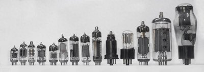 ​三极管在电路中起到什么作用？