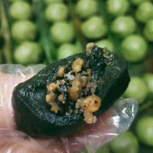 ​艾香四溢，舌尖上的客家风情——探寻广东河源特色小吃艾粄