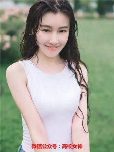 ​中国传媒大学校花王鹤润，貌美如仙女，为什么却剃光头？