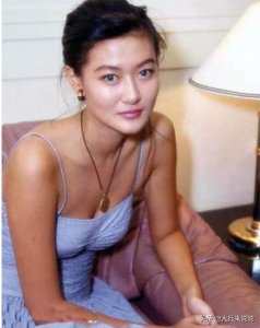 ​香港美女明星陈宝莲，为何在29岁时跳楼自杀？