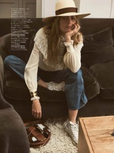 ​比小白鞋还时尚的帆布鞋，你穿对了吗？分享6套示范搭配