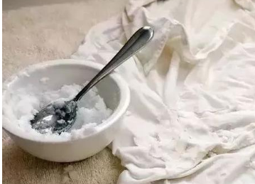 漂白衣服变红怎么回事,漂白液衣服变红色为什么 漂白剂为什么让白衣服变红呢图6