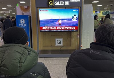 ​朝鲜发射疑似中远程级别的弹道导弹