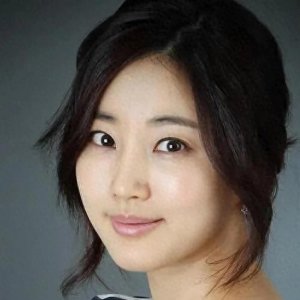 ​金莎朗，韩国性感女星，凭美貌，性感身材和优异演技的成名之路