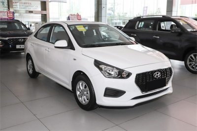 ​5.1L油耗，自吸自动挡三厢合资车，高品质低价格，实拍现代瑞纳