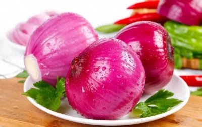 ​洋葱配什么菜最好吃？3种经典做法，简单易学鲜香解馋，顿顿光盘