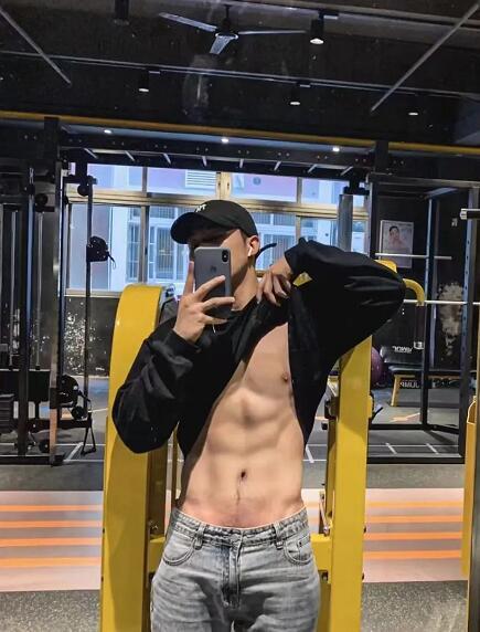 异性交往中,什么样的男人最有魅力?