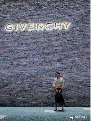 朋友圈照片没用？99%是没钱或者抠！