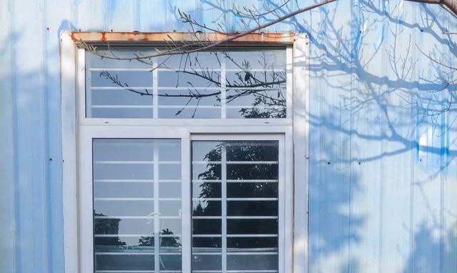 泉州这座山上的学校,除了8个食堂,还有这些鲜为人知的真相……