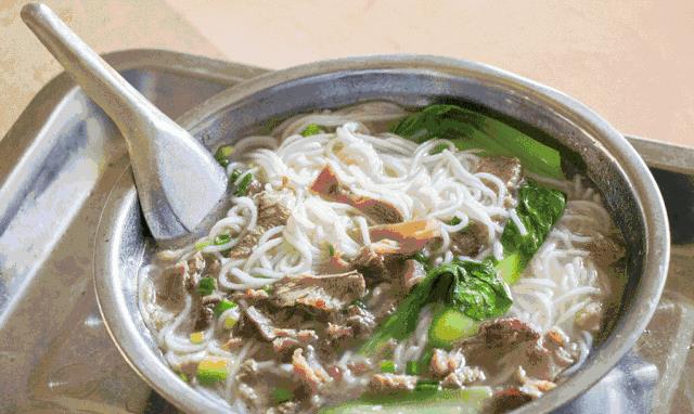 泉州这座山上的学校,除了8个食堂,还有这些鲜为人知的真相……