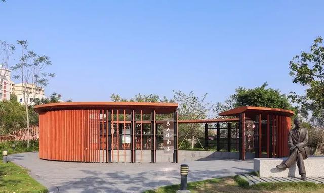 泉州这座山上的学校,除了8个食堂,还有这些鲜为人知的真相……