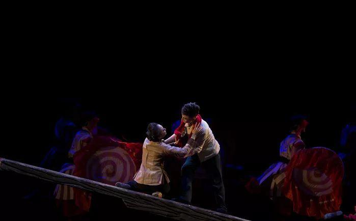 剧透：乳山舞剧《乳娘》何以在北京引起轰动？