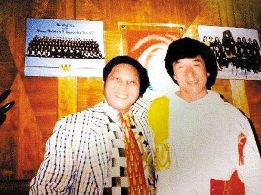 王林：能“断蛇复活”，拜师费500万，李冰冰下跪认干爹