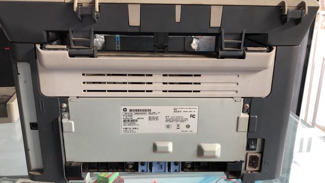 hp惠普1005打印复印一体机拆机定影更换定影膜教程（hp惠普1005打印复印一体机拆机定影更换定影膜教程）(4)