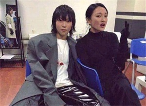 窦靖童周迅公布恋情（网曝窦靖童公开承认同性恋）