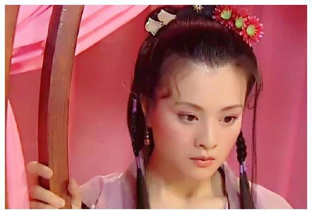 戴小华头饰的古装美人，霍思燕王艳何美细，都好看！