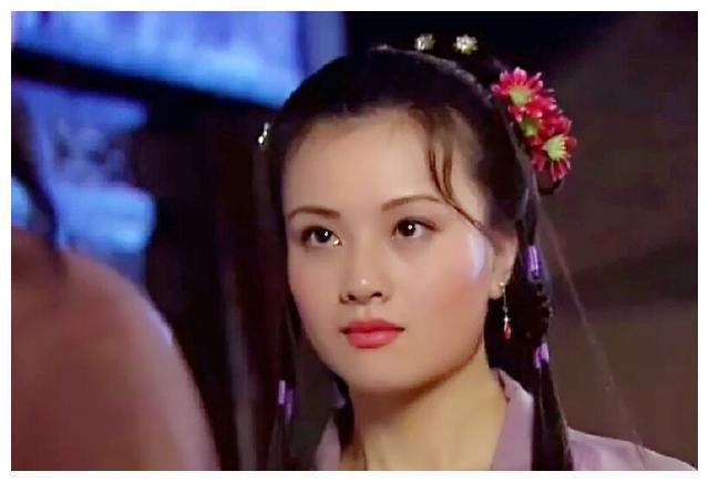 戴小华头饰的古装美人，霍思燕王艳何美细，都好看！