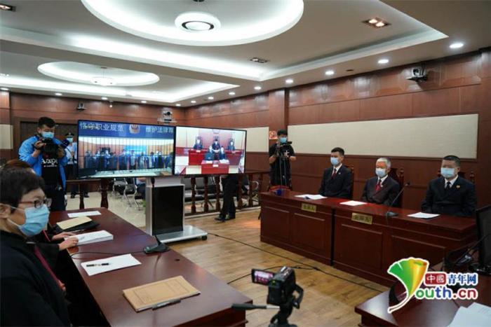 哈医大三院“黑救护车”案宣判 九人被判刑并处罚金