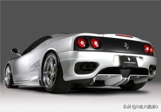 新手上路驾驶大全教程(新手司机的场地驾驶篇二)(1)