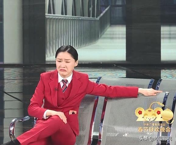 金靖黄晓明小品机场姐妹花(黄晓明领衔出演的小品机场姐妹花更有观众缘)(4)