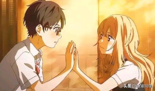 最适合情侣晚上看的动画有哪些,这四部甜到掉牙的狗粮漫推荐