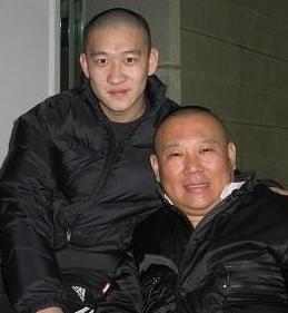 曹云金发微博揭露郭德纲(曾经大闹师父郭德纲生日宴)(4)