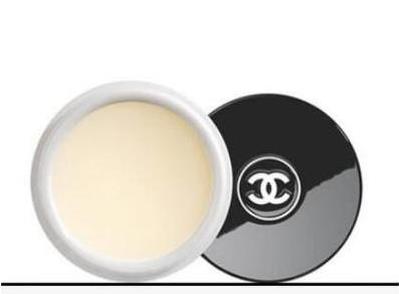 海蓝之谜唇霜和香奈儿唇霜成分对比哪款好