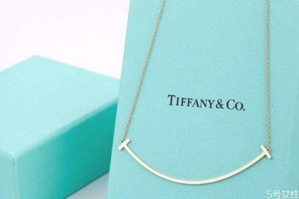 蒂芙尼笑脸项链是什么材质 tiffany笑脸项链价格