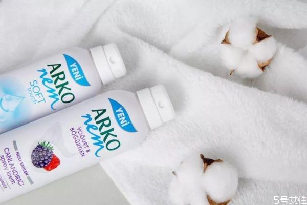 身体乳多久换一次牌子 身体乳适合多少岁使用 身体乳多久换一次牌子 身体乳适合多少岁使用