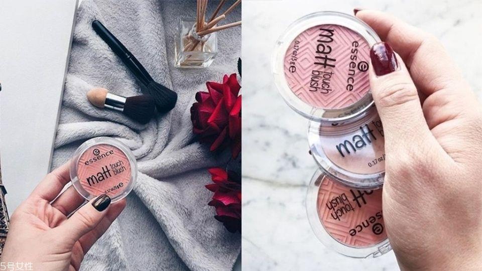 毛孔大用什么腮红 5款不显毛孔的腮红推荐 毛孔大用什么腮红 5款不显毛孔的腮红推荐