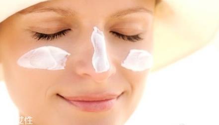 素颜霜和cc霜哪个先用 让你的肌肤更加靓丽 素颜霜和cc霜哪个先用 让你的肌肤更加靓丽