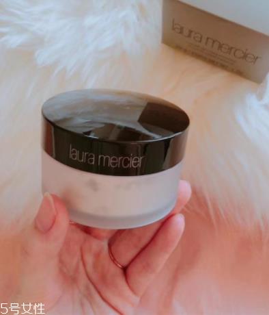 罗拉散粉香港专柜价 罗拉散粉多少钱？