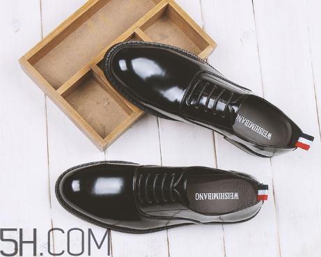 漆皮鞋不亮了怎么办？漆皮鞋怎么擦亮？