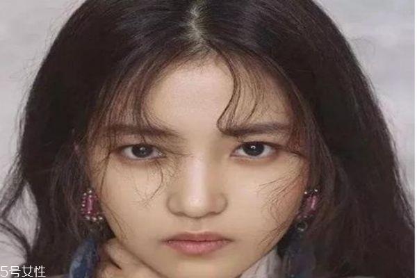 黑茶色是染的还是漂的 黑茶色适合什么肤色