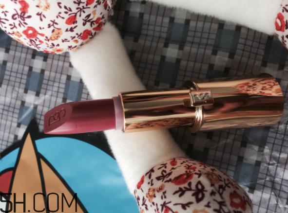 美颜秘笈天鹅绒高定口红好用吗？美颜秘笈天鹅绒高定口红多少钱？