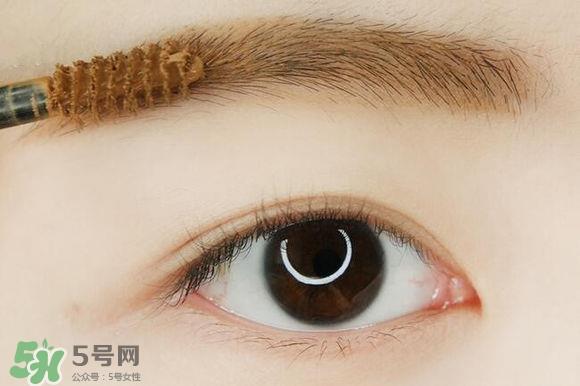 李圣经妆容怎么化？李圣经仿妆教程