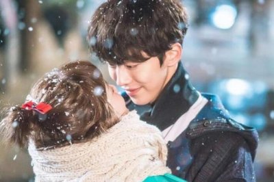 ​李圣经妆容怎么化？李圣经仿妆教程