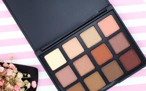 ismine伊姿蔓眼影怎么样？伊姿蔓和morphe眼影对比