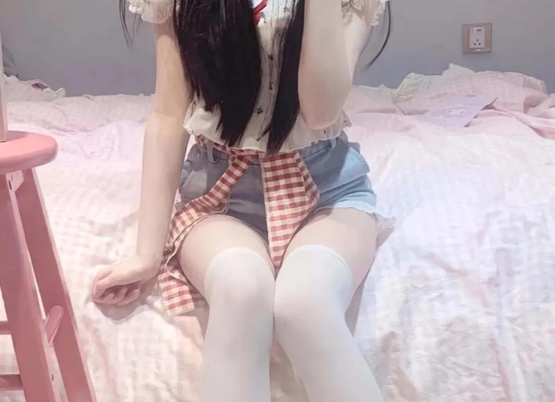 女友出轨如何报复（发现女友裸聊出轨后）