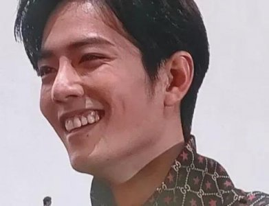 ​肖战在高清相机下不好看？进来细说