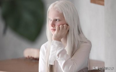 ​车臣女孩的“超凡脱俗”之美征服了网络用户（请注意看她的眼睛）