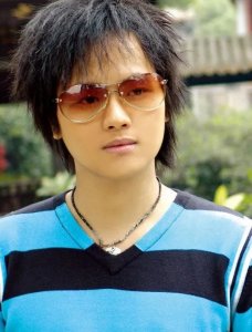 ​情歌王子-郑源出道简介