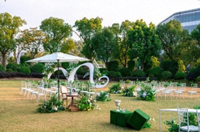 ​哈哈哈！这些搞笑视频能让你笑到抽筋，不信你试试看！