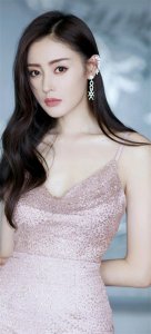 ​张天爱的年龄是个谜?