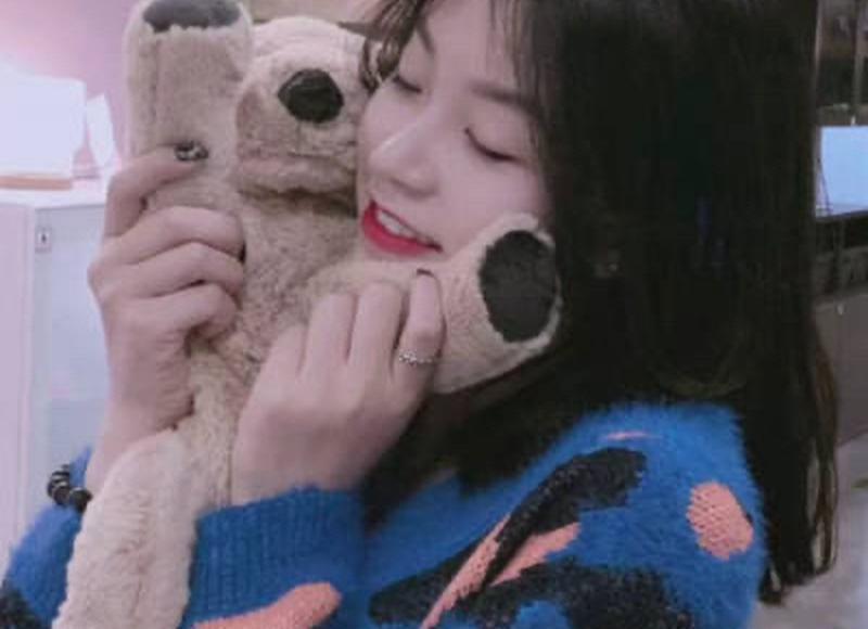 玫瑰花送几朵代表什么（玫瑰花送几朵代表什么19）