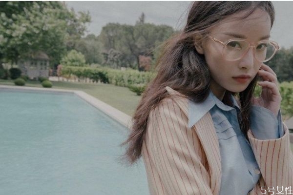 刚开始谈恋爱聊什么 刚恋爱的情侣应该干啥 刚开始谈恋爱聊什么 刚恋爱的情侣应该干啥