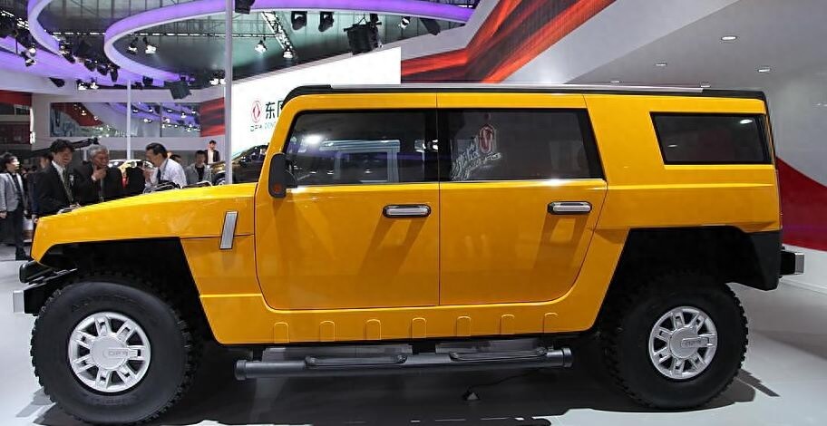 小陈竟花了88万买了民用版东风猛士，看到车厢傻了