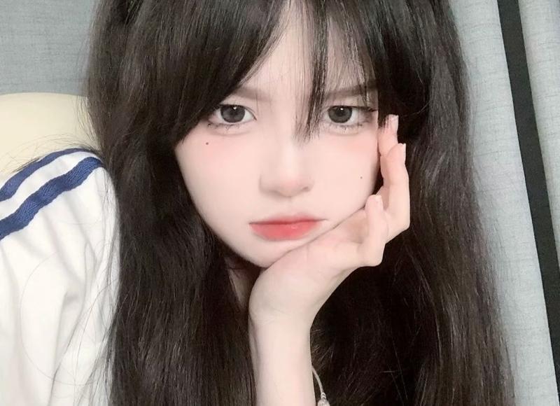 背叛家庭的人，哪怕把自己活成了废物，也只能怪自己，不能怪前妻